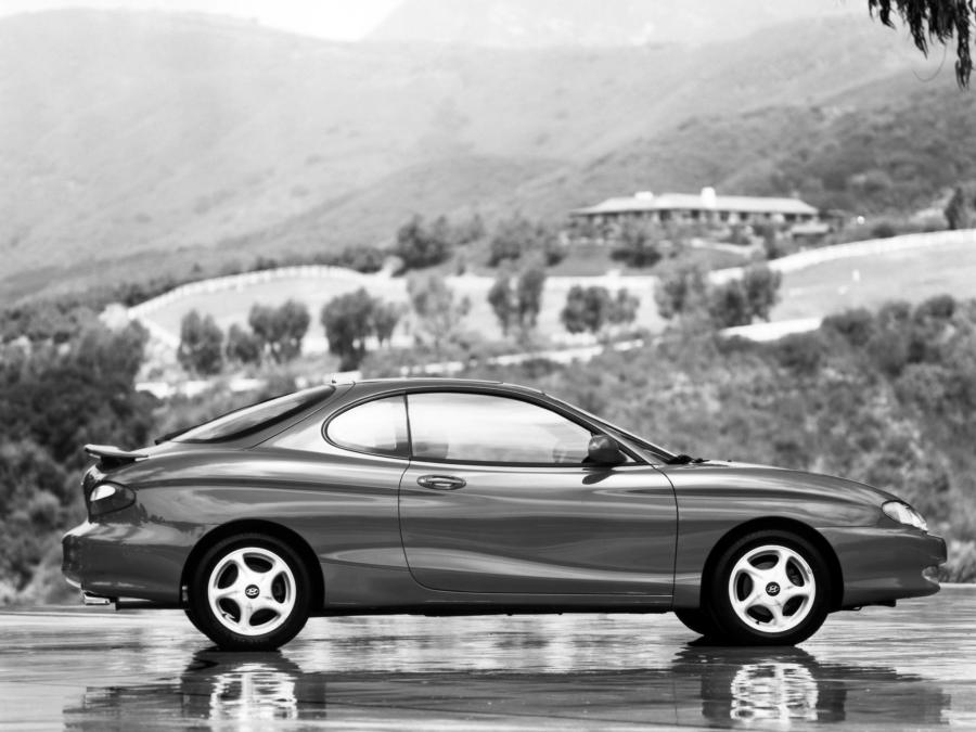  Hyundai Tiburon 1996 года  (фото 6 из 10)